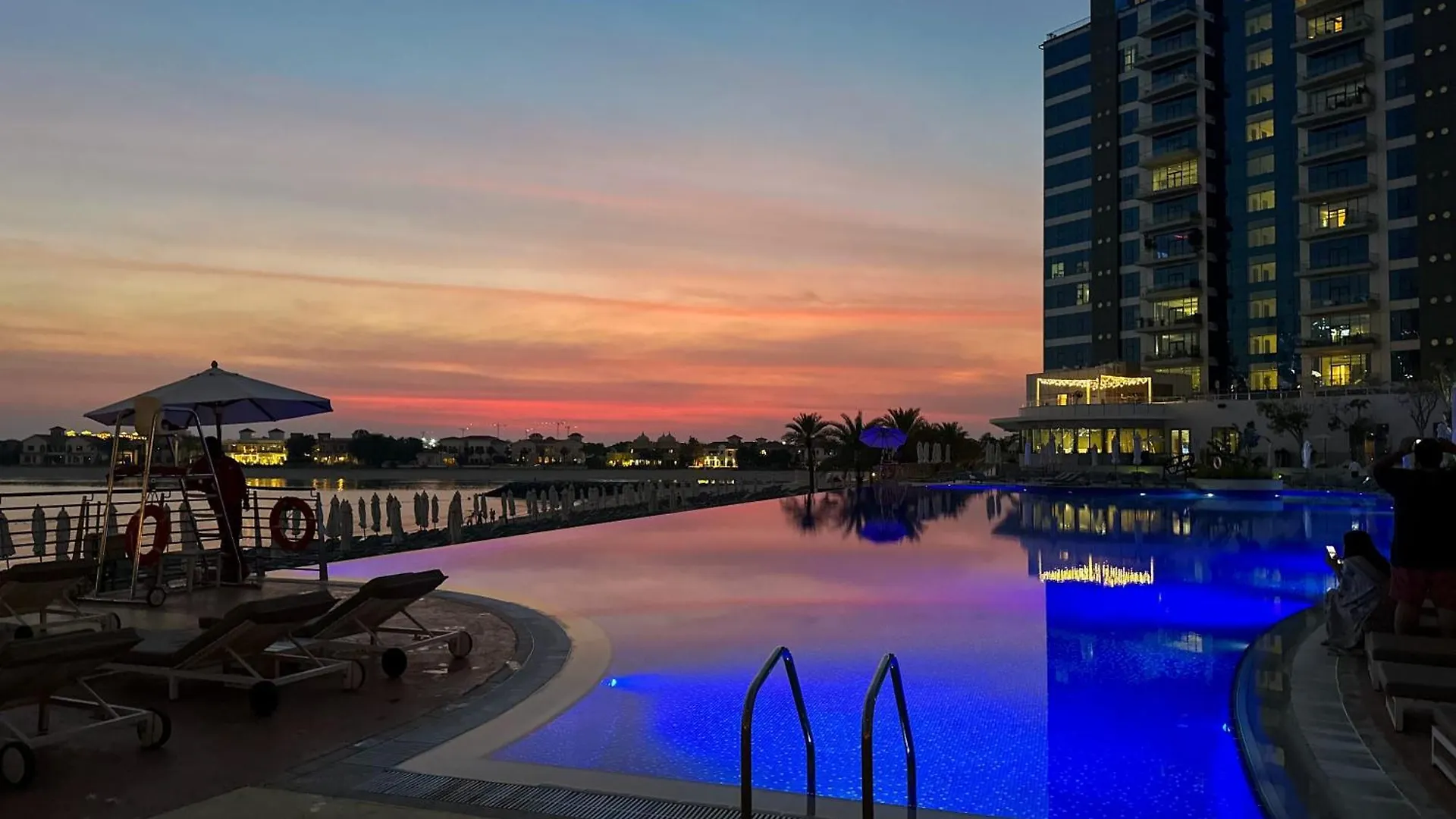 Lägenhet Exquisite 1Br Hidden Gem - Oceana Residences Dubai