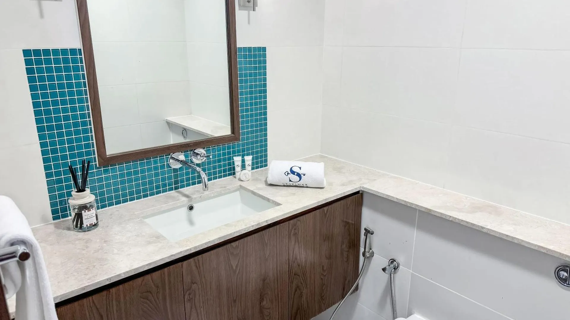 Exquisite 1Br Hidden Gem - Oceana Residences Dubai Daire