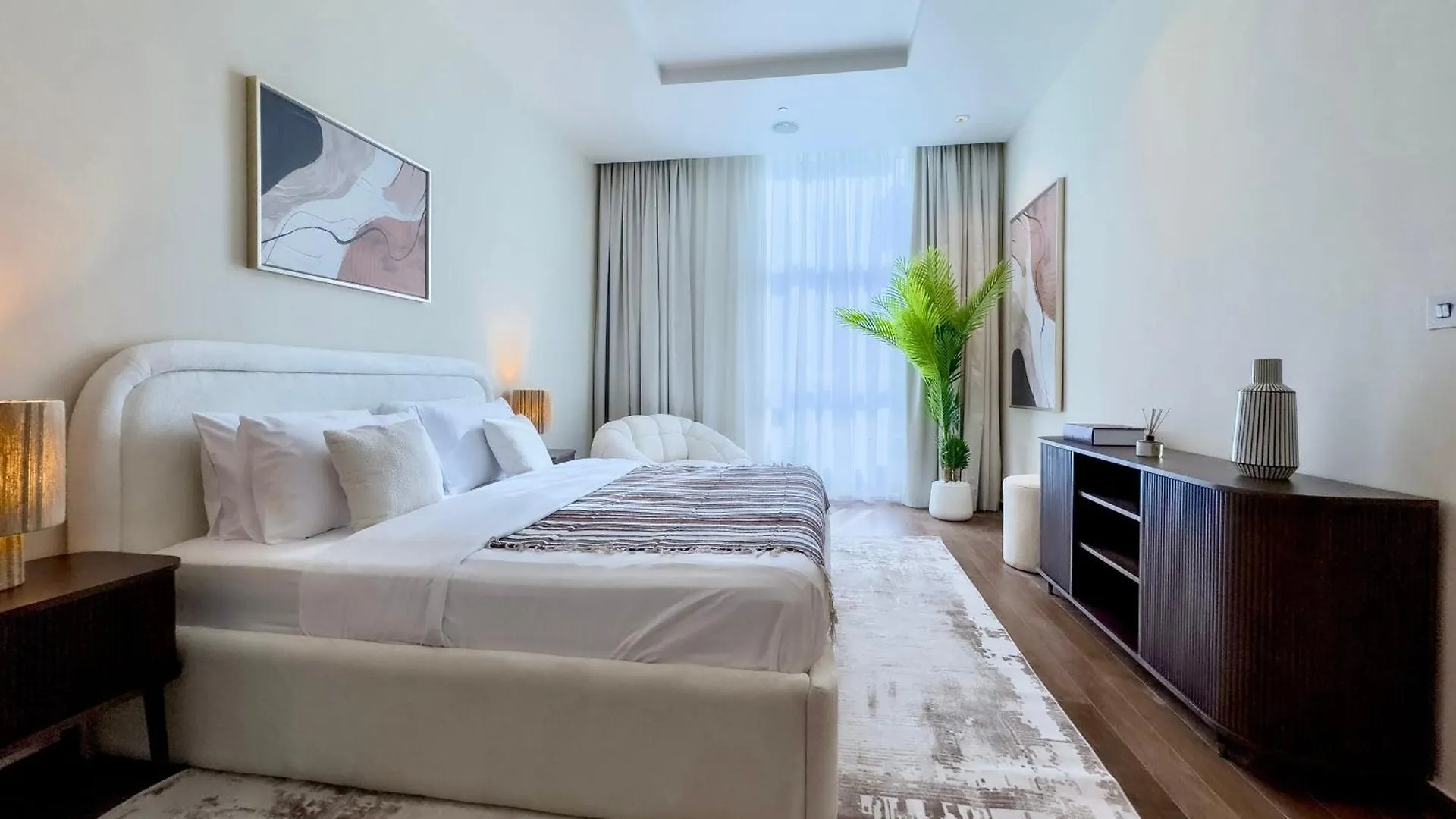 Exquisite 1Br Hidden Gem - Oceana Residences Dubai