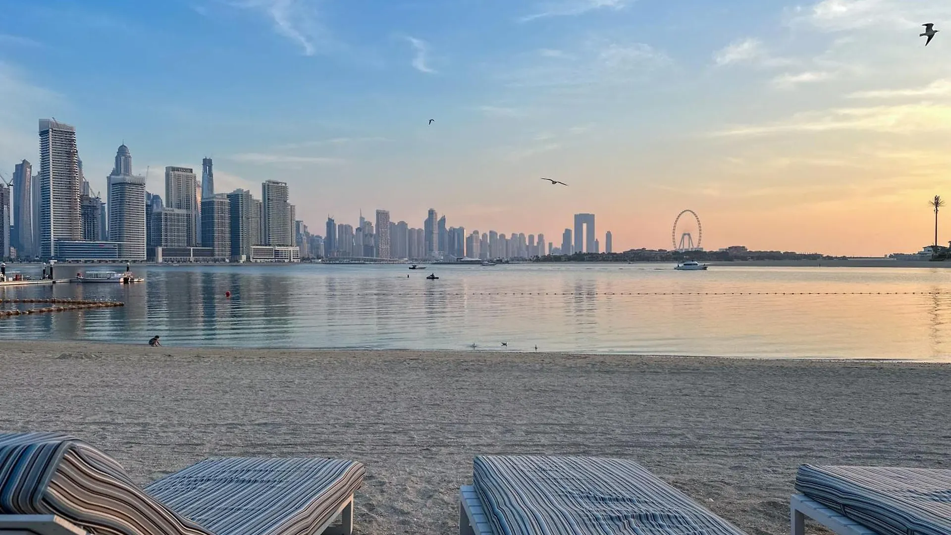 Daire Exquisite 1Br Hidden Gem - Oceana Residences Dubai